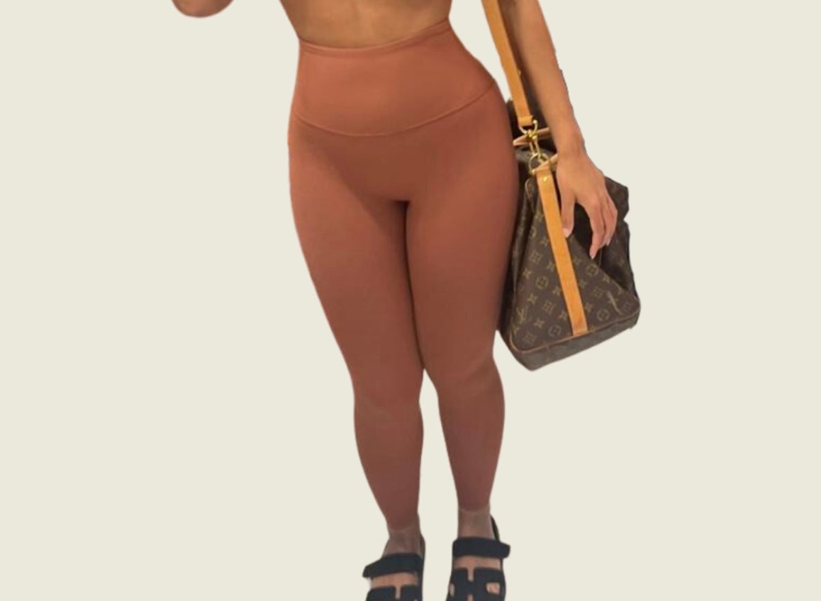 STAPLE LEGGING
