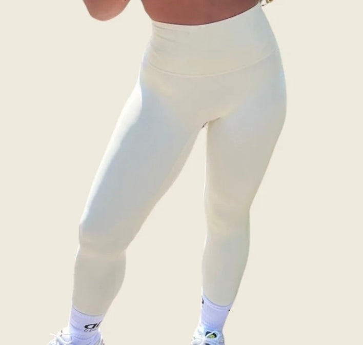 STAPLE LEGGING